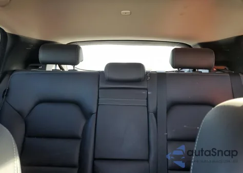 2017 Infiniti Qx30 Base z USA, uszkodzony, nr VIN SJKCH5CP4HA031833